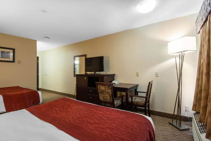 Room 32 of 56